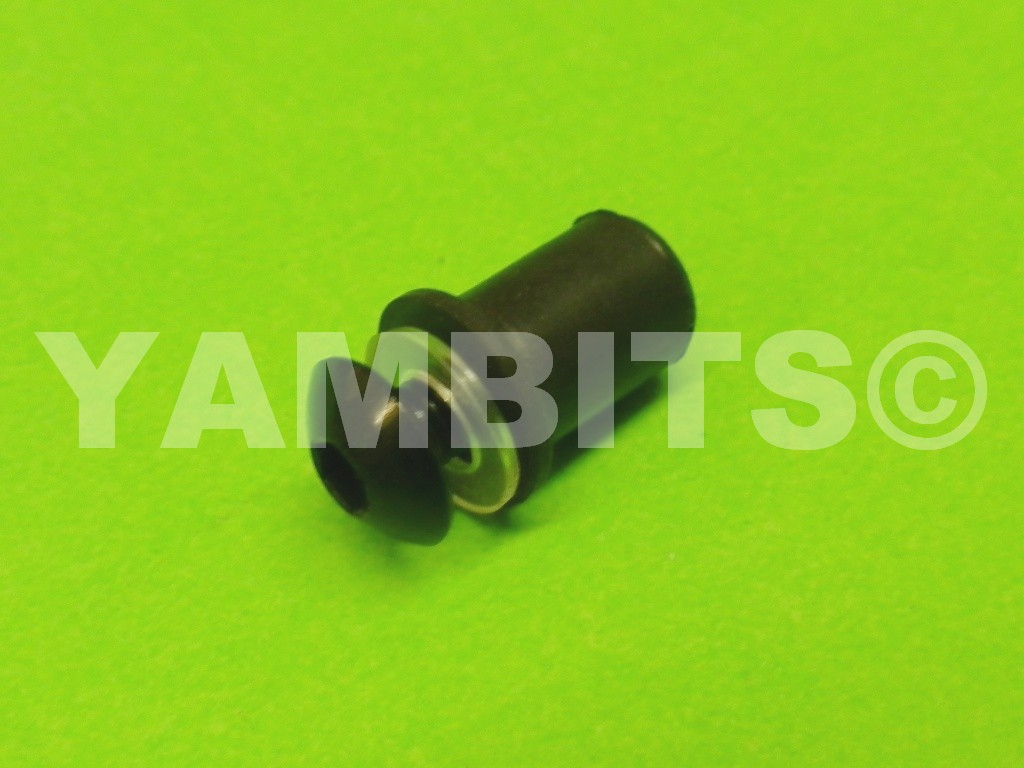 Fairing Panel 10mm Rubber Well Nut C/W Screw & Washer