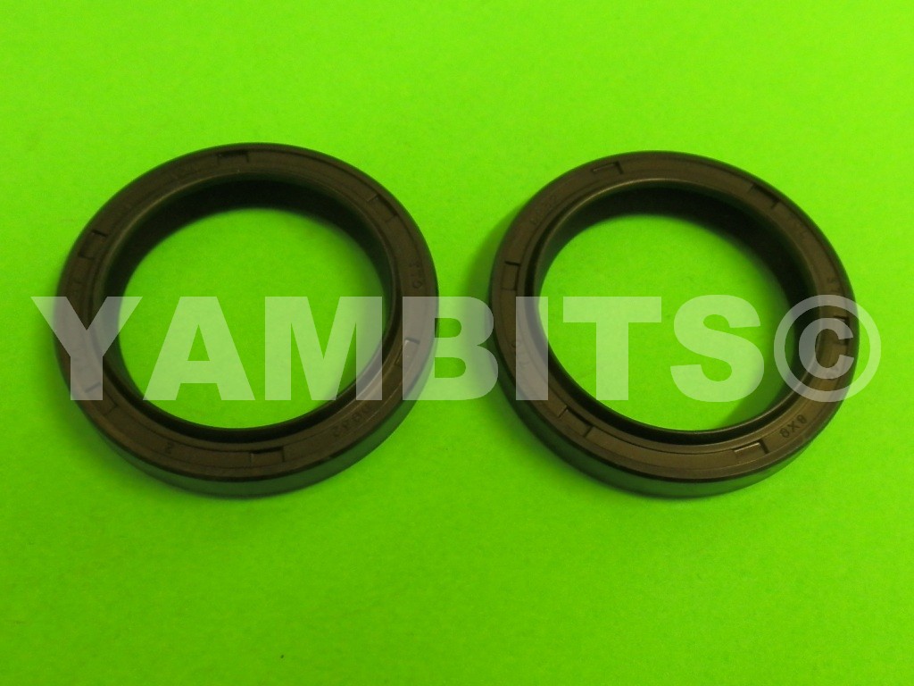 RD500 Fork Oil Seals