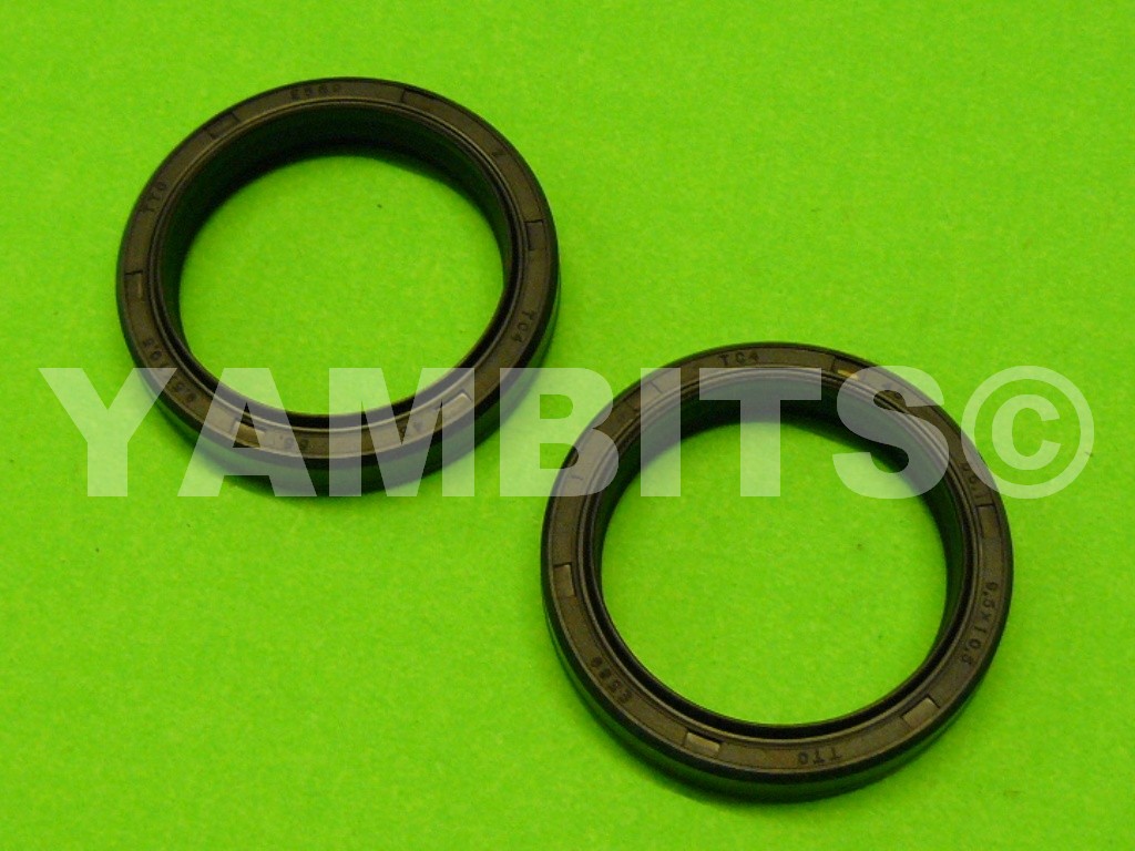 BT1100 Bulldog Fork Oil Seals