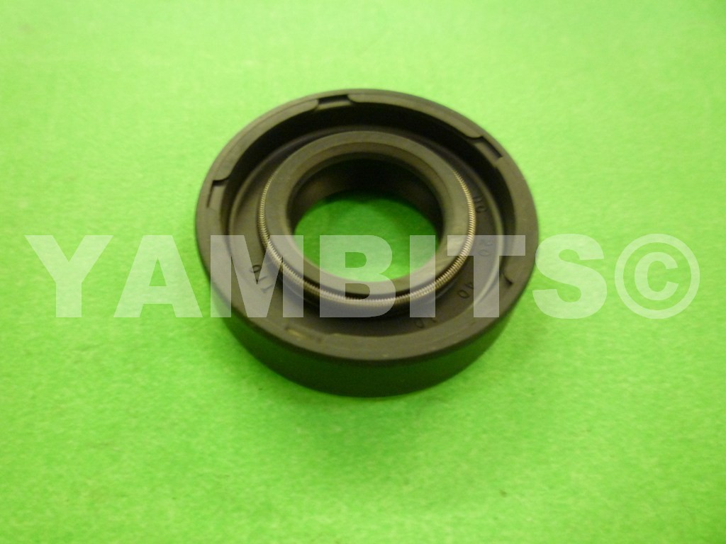 YDS7 Crank Oil Seal L/H