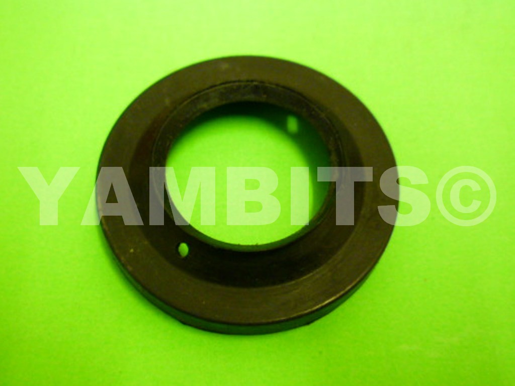 RD400C Fuel Cap Seal