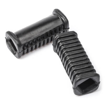XS650SE Footrest Rubbers Rear