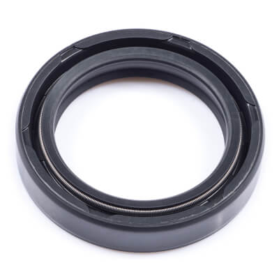 DT200 40R Crank Oil Seal R/H